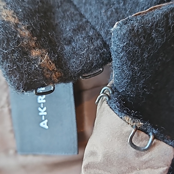 AKRIS Black and Brown Window Pane Wool Blend Jacket 14 - Picture 8 of 9